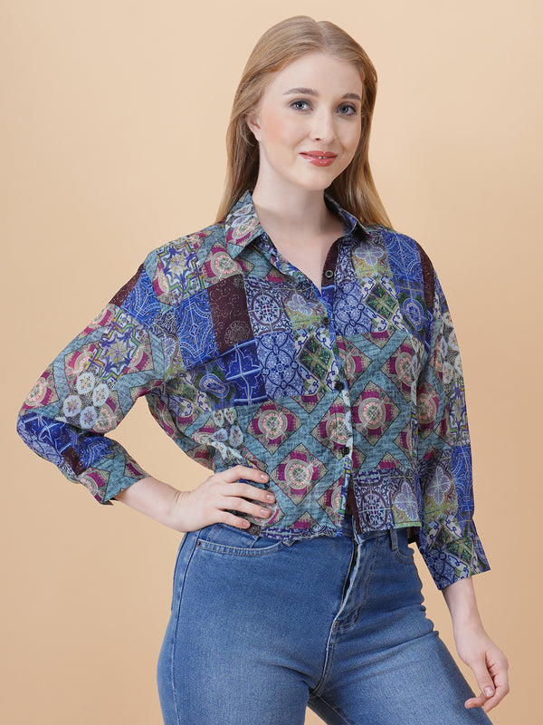 Back Slit Crop Spegiti Shirt