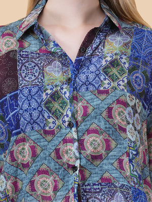 Back Slit Crop Spegiti Shirt