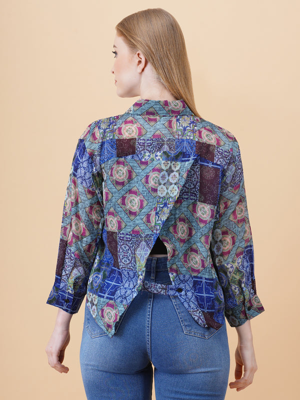 Back Slit Crop Spegiti Shirt